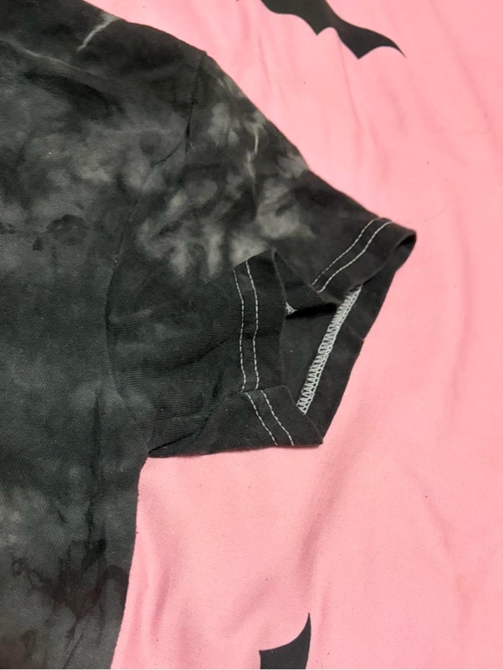 Hot Topic Gorillaz Black Tie-Dye Graphic Tee - Picture 6 of 8